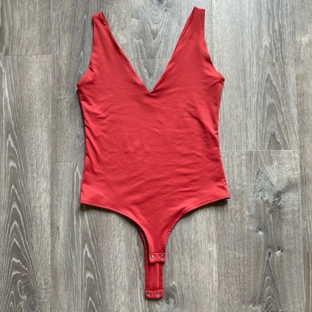 ReoRia V-Neck Red Kids Bodysuit